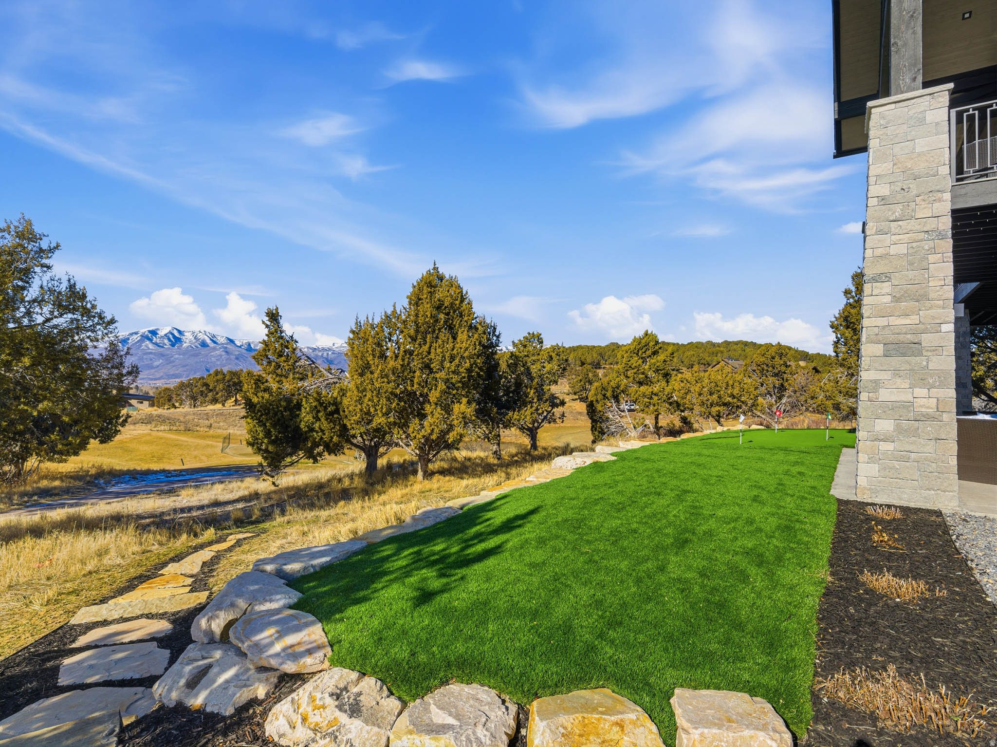 RED LEDGES - Residential