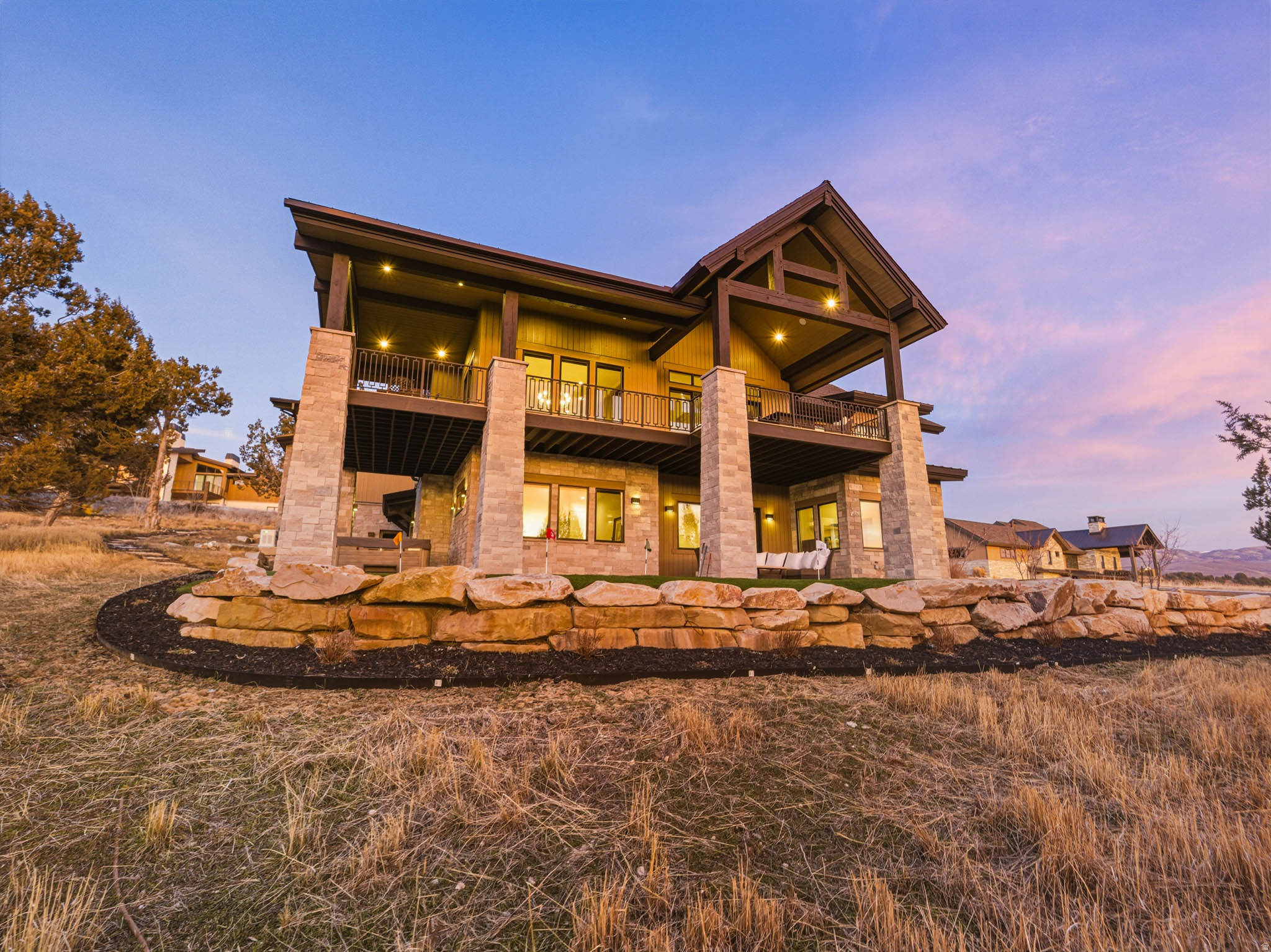 RED LEDGES - Residential