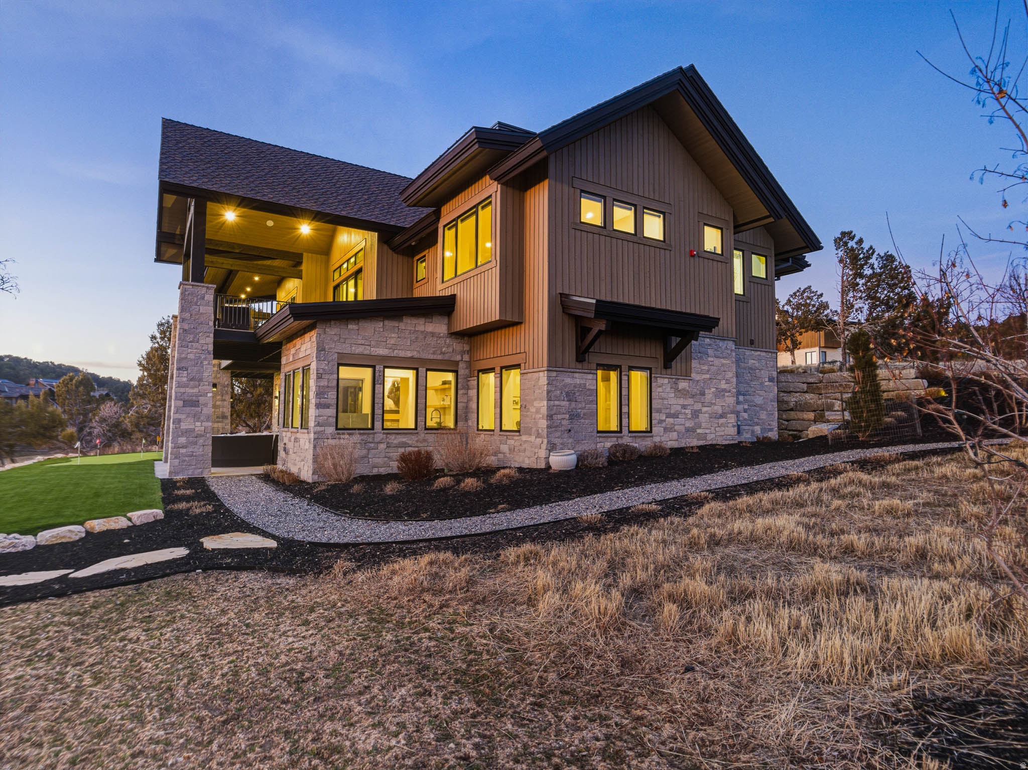 RED LEDGES - Residential