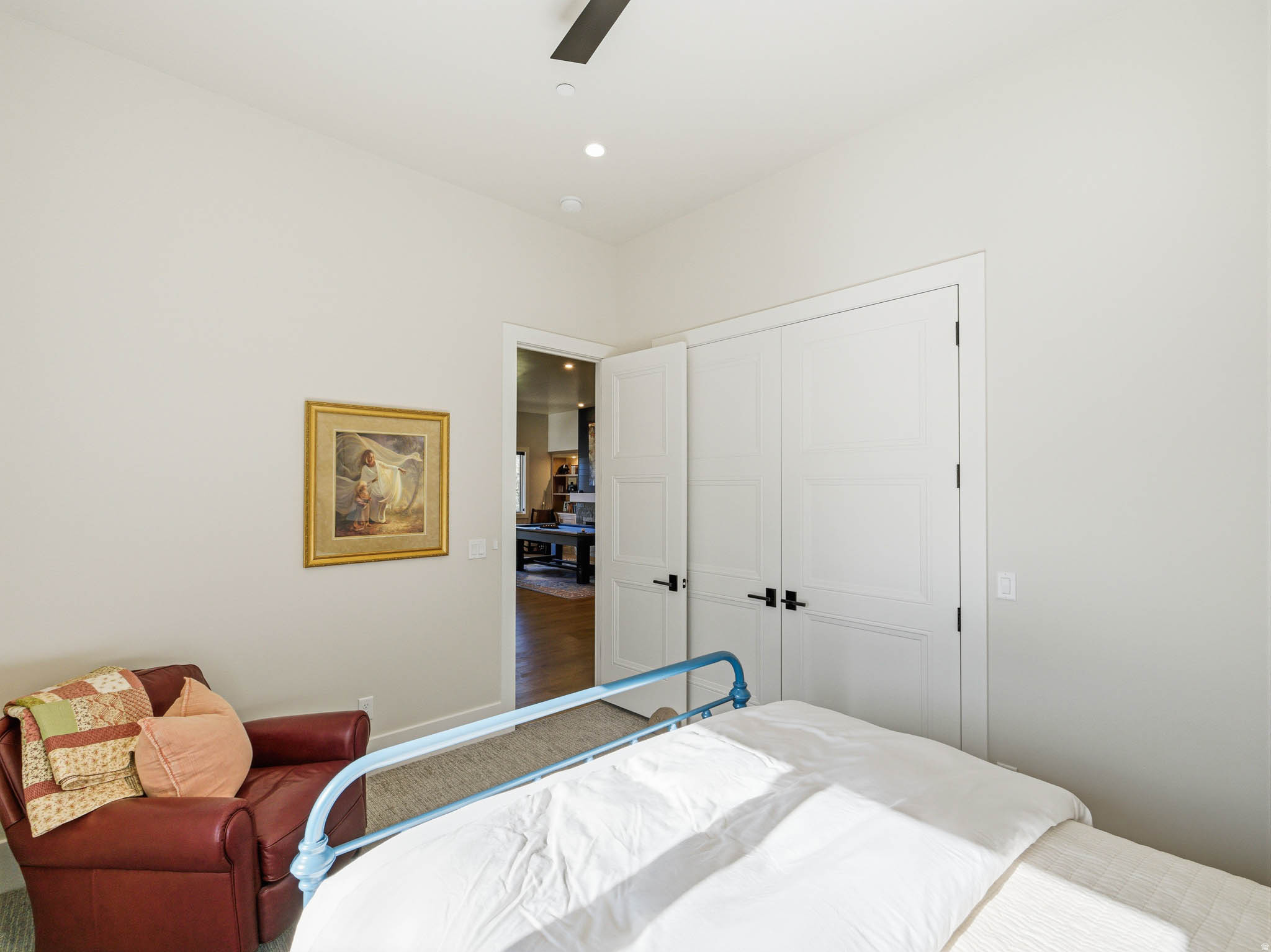 RED LEDGES - Residential