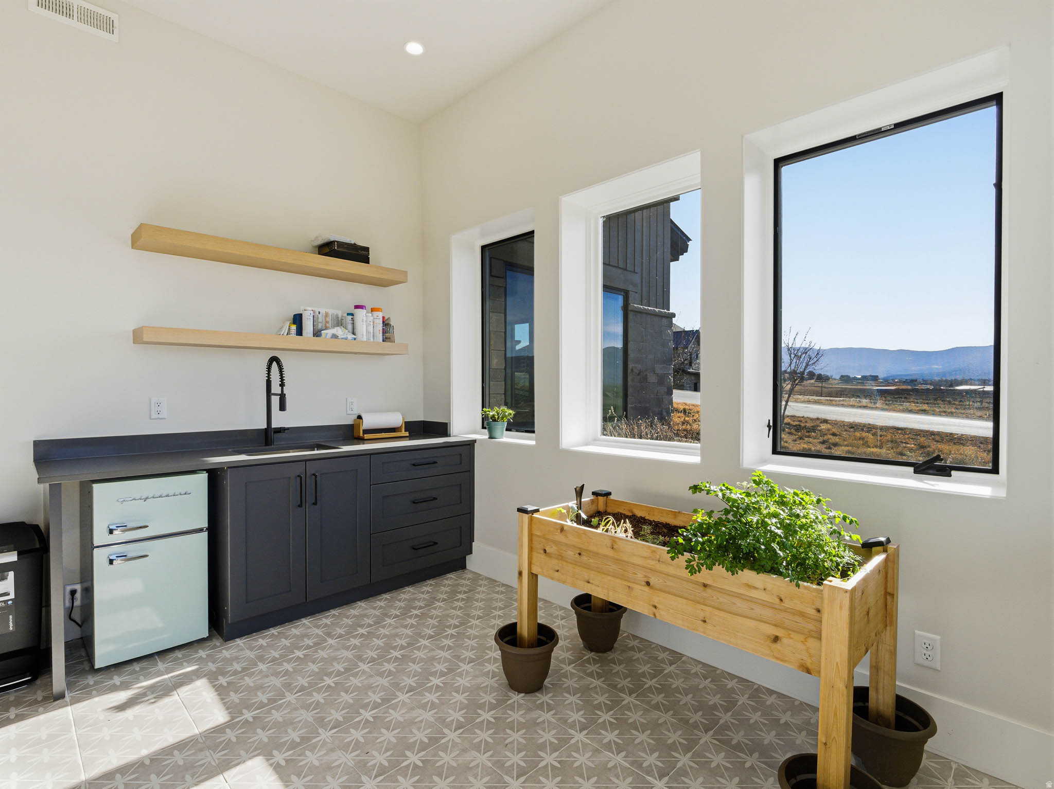 RED LEDGES - Residential