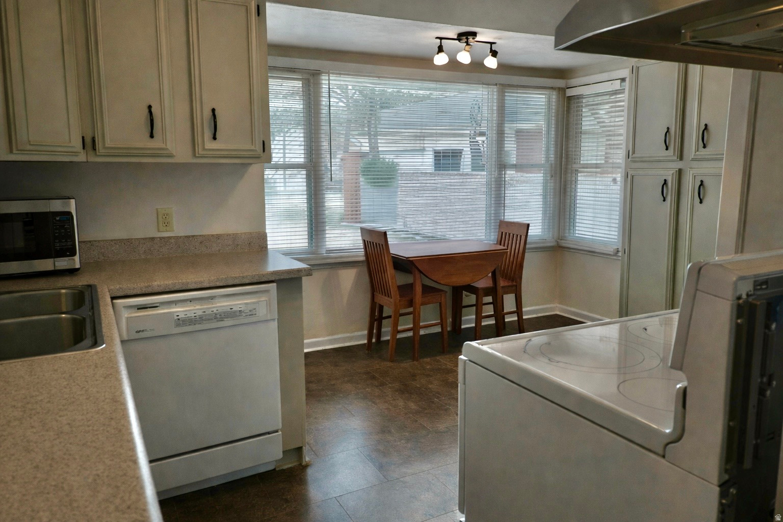 ROWENA SUB - Residential