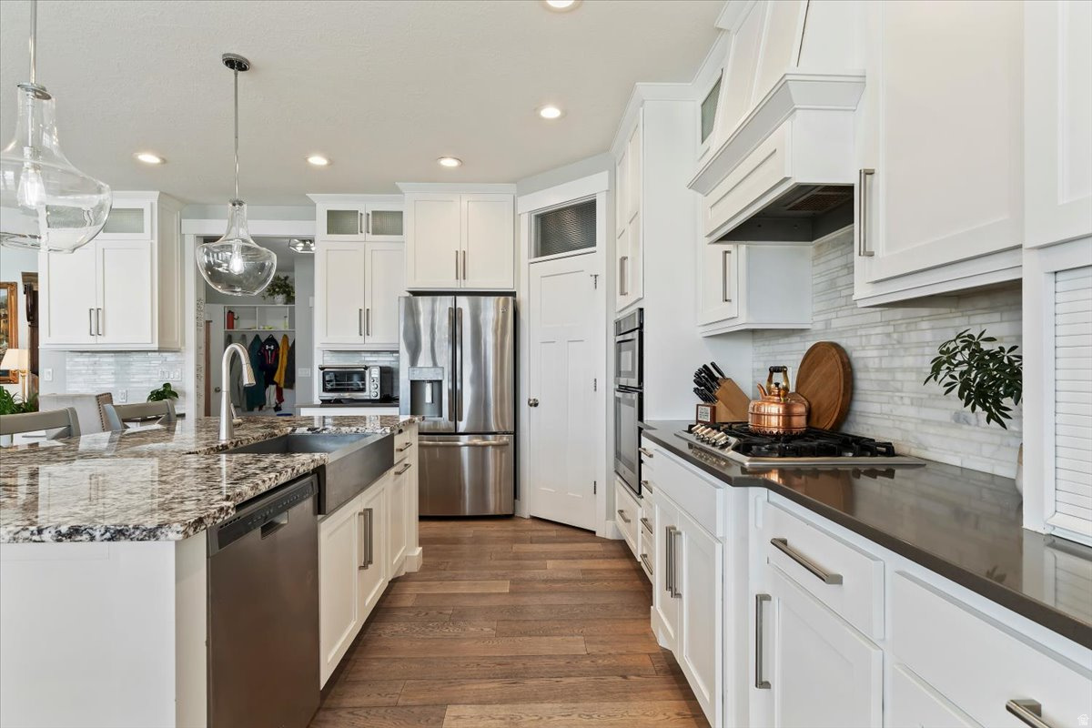 SNOW SPRINGS - Residential