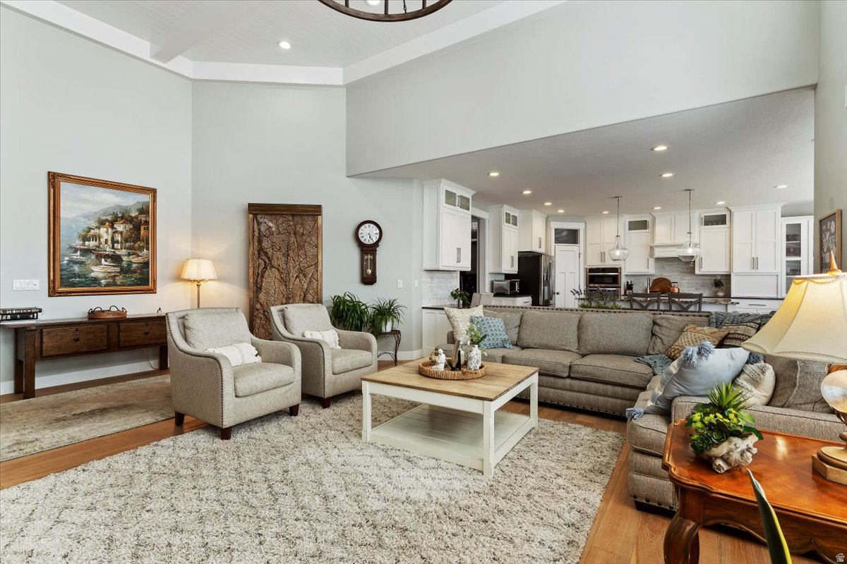 SNOW SPRINGS - Residential