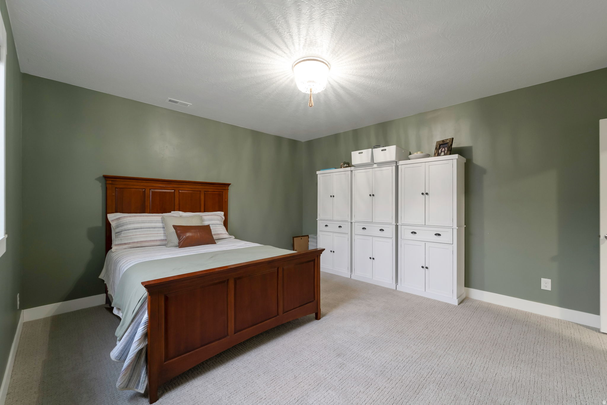 ARCADIA SPRINGS - Residential