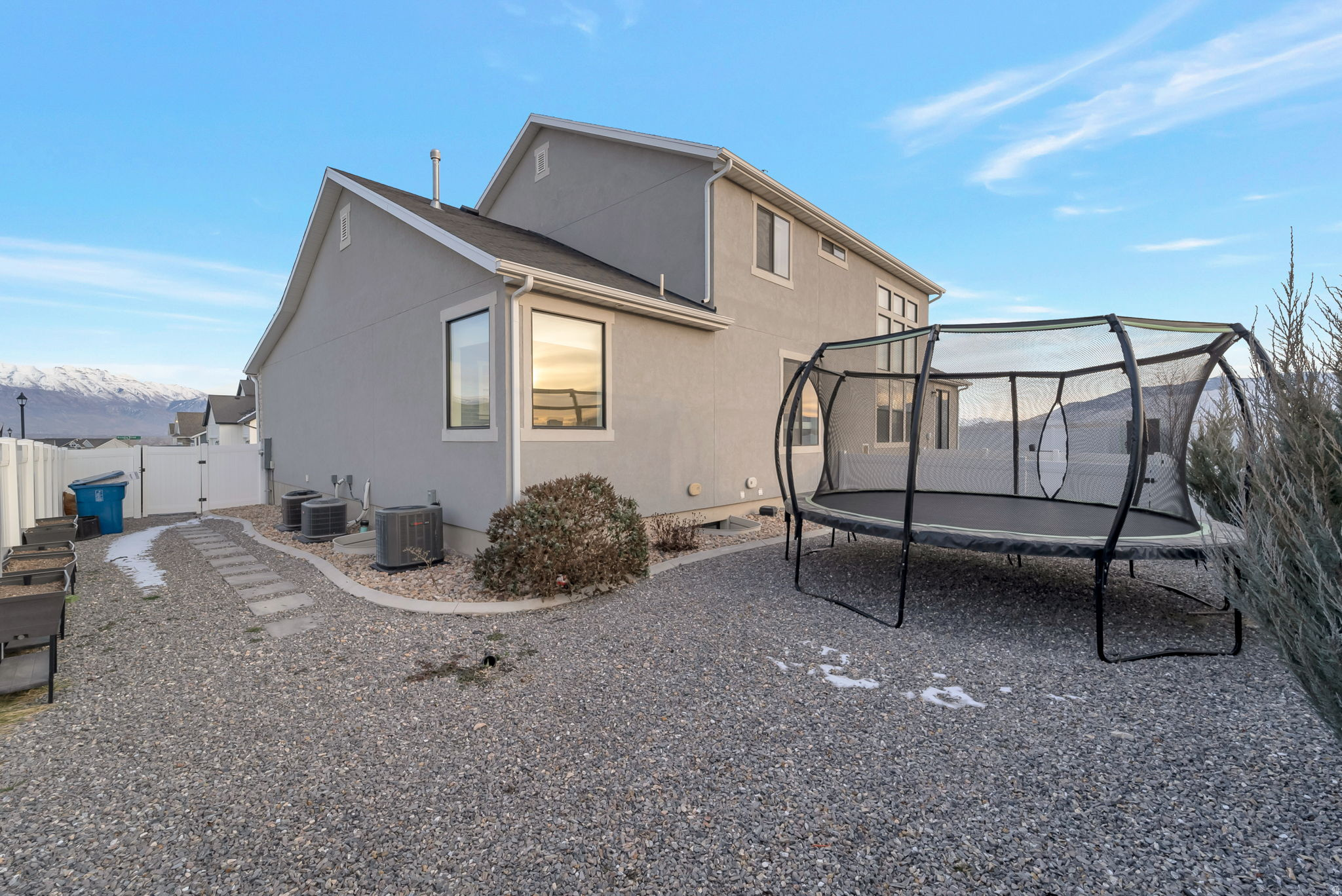 ARCADIA SPRINGS - Residential