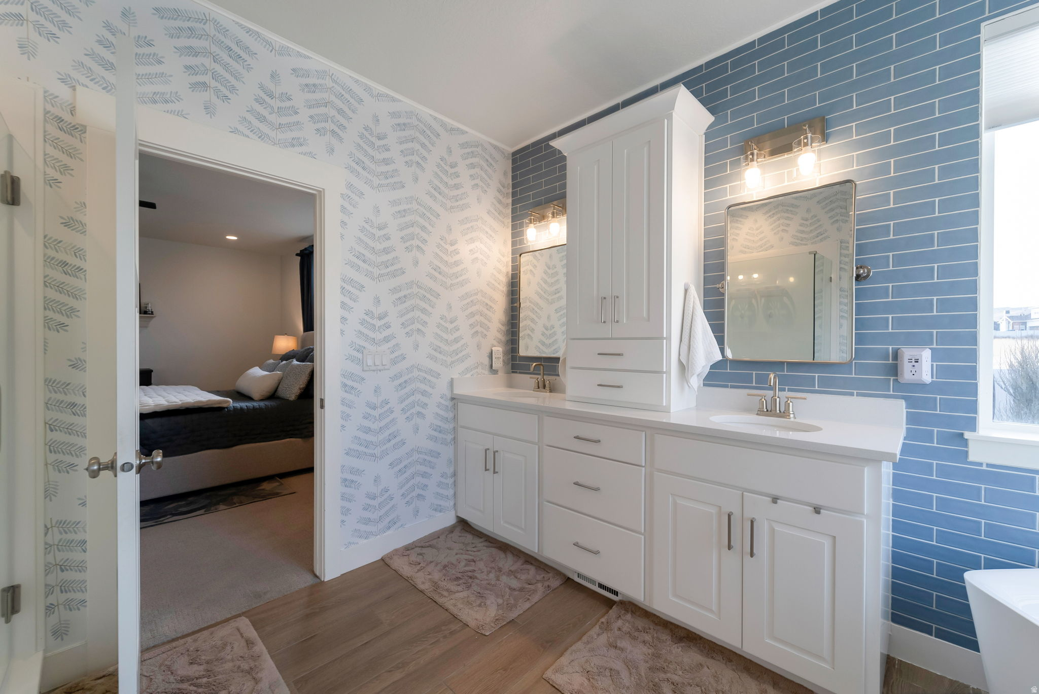 ARCADIA SPRINGS - Residential