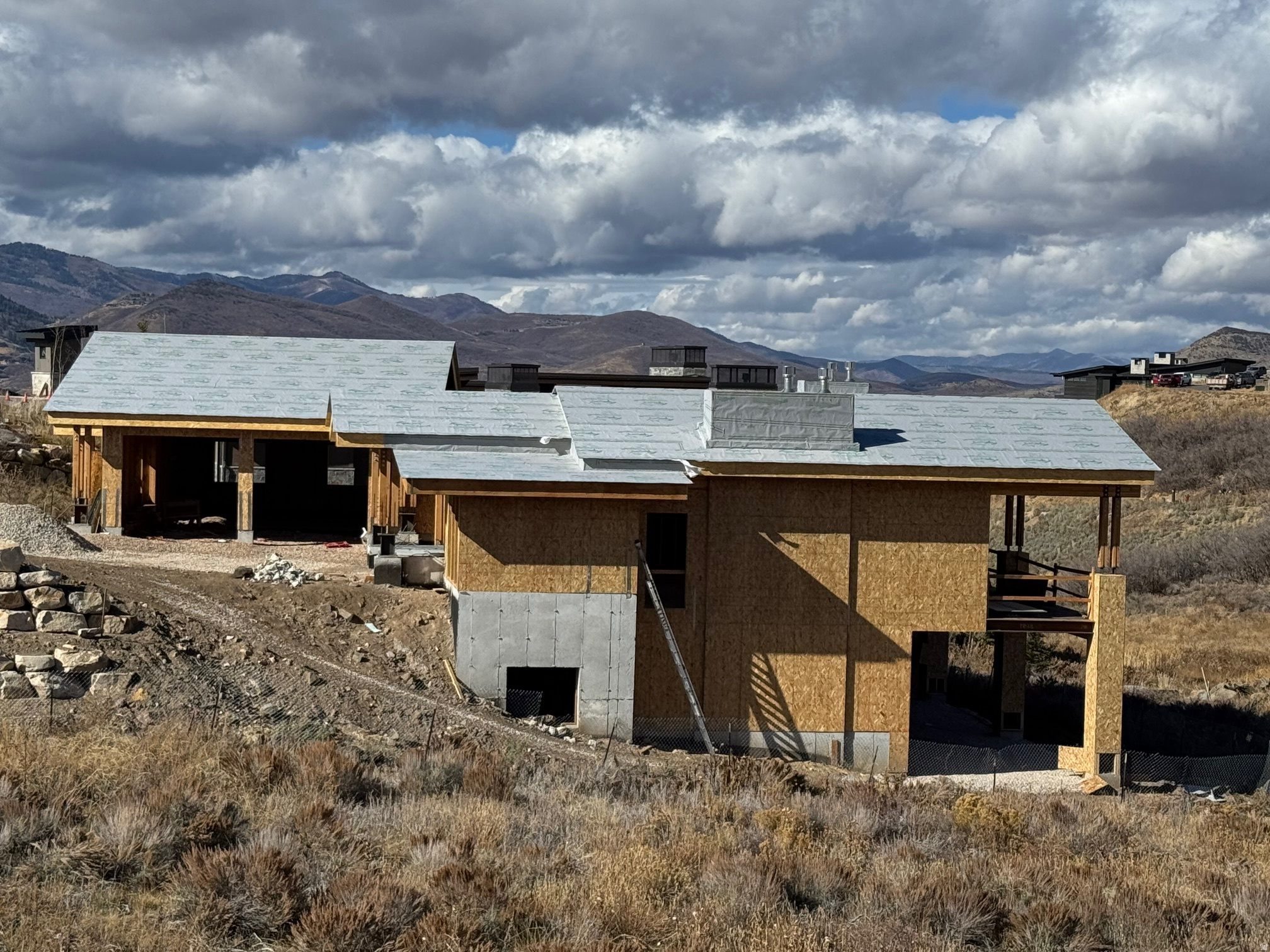 TUHAYE - Residential