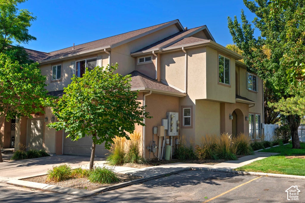 Photo of 4584 S SIENNA CT, Taylorsville, UT 84123 (MLS # 2187602)