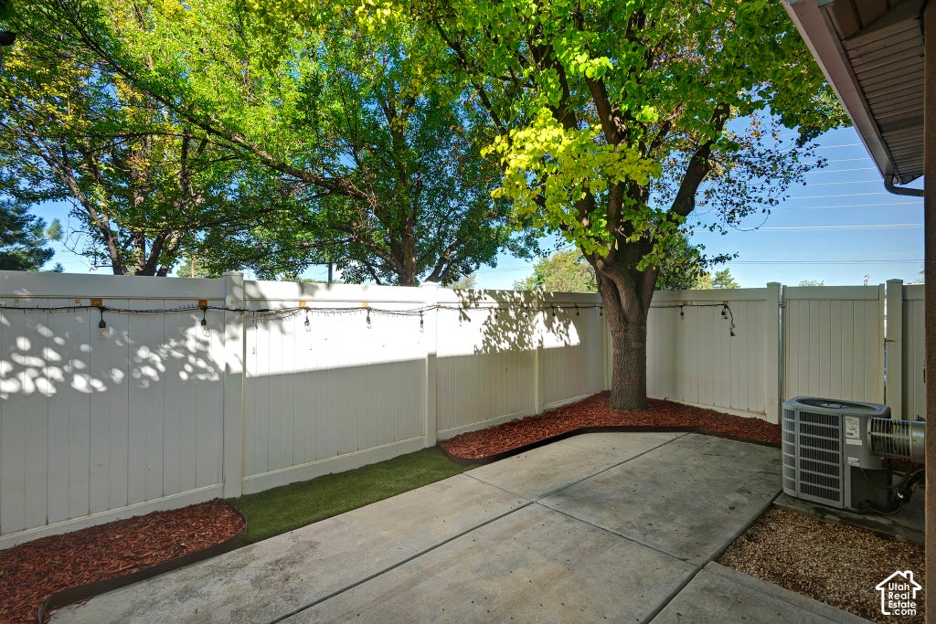 Photo of 4584 S SIENNA CT, Taylorsville, UT 84123 (MLS # 2187602)