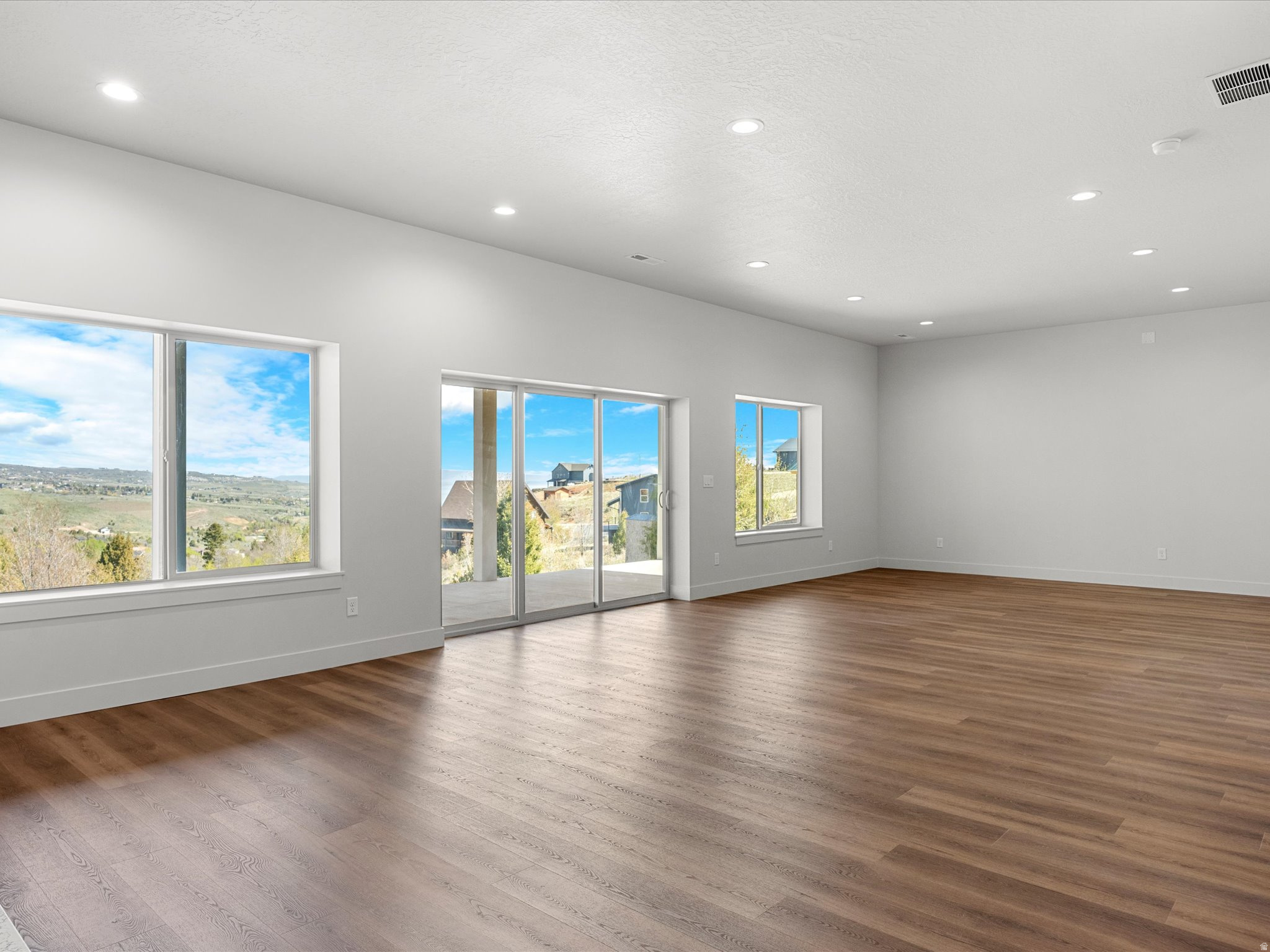 SWAN CREEK VILLAGE - Residential