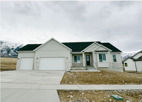 Photo of 1207 N 360 E #128, Salem, UT 84653 (MLS # 2120048)