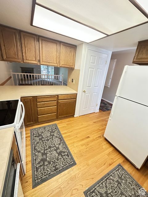 Tiny photo for 5488 S 250 E, Washington Terrace, UT 84405 (MLS # 2114580)