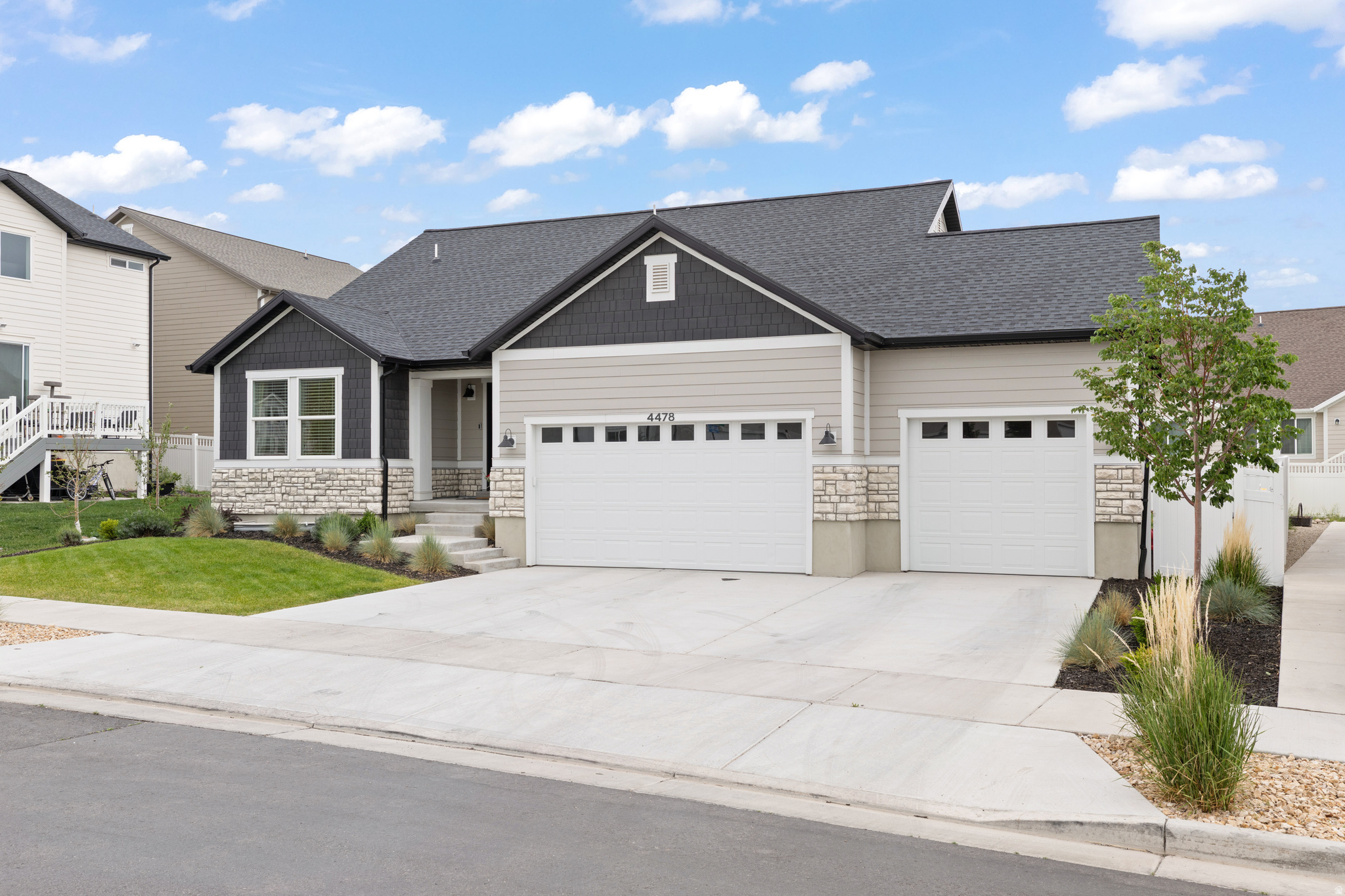 MOUNTAIN RIDGE - Residential