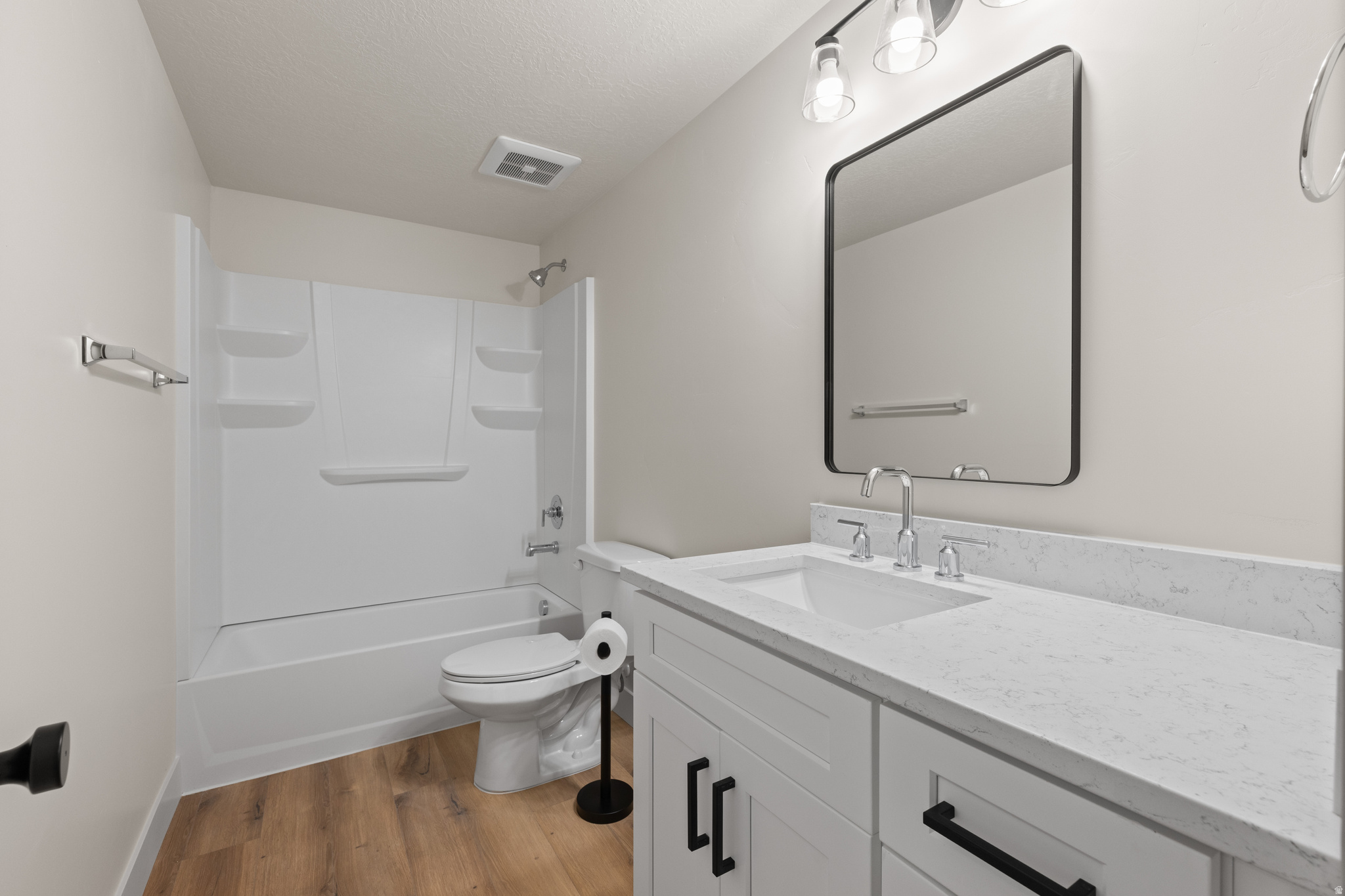 MOUNTAIN RIDGE - Residential