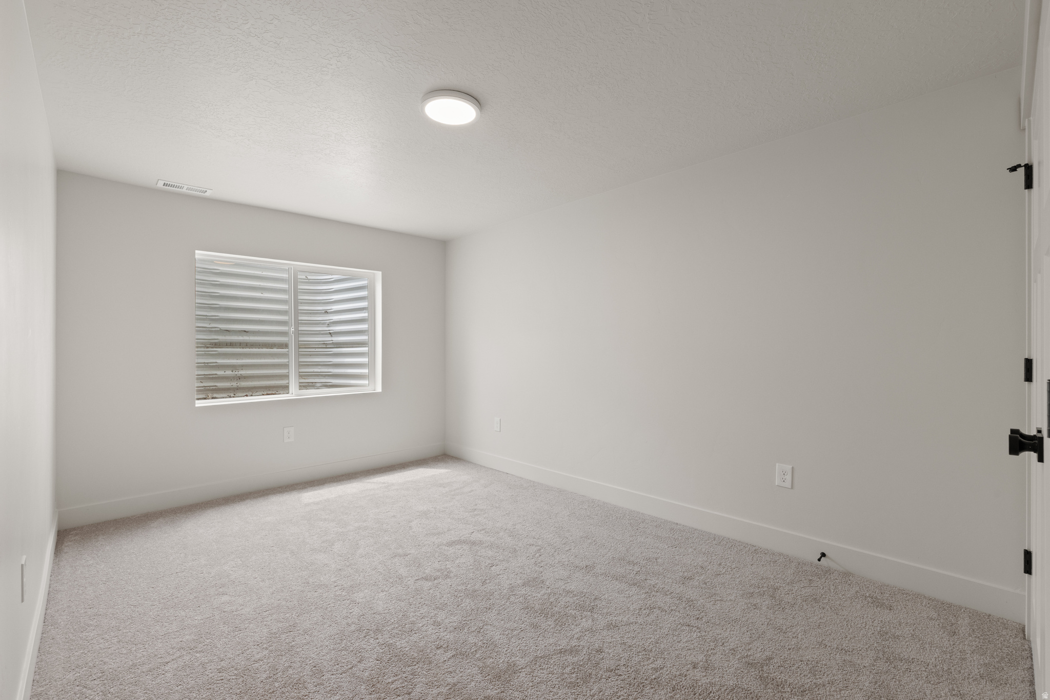 MOUNTAIN RIDGE - Residential