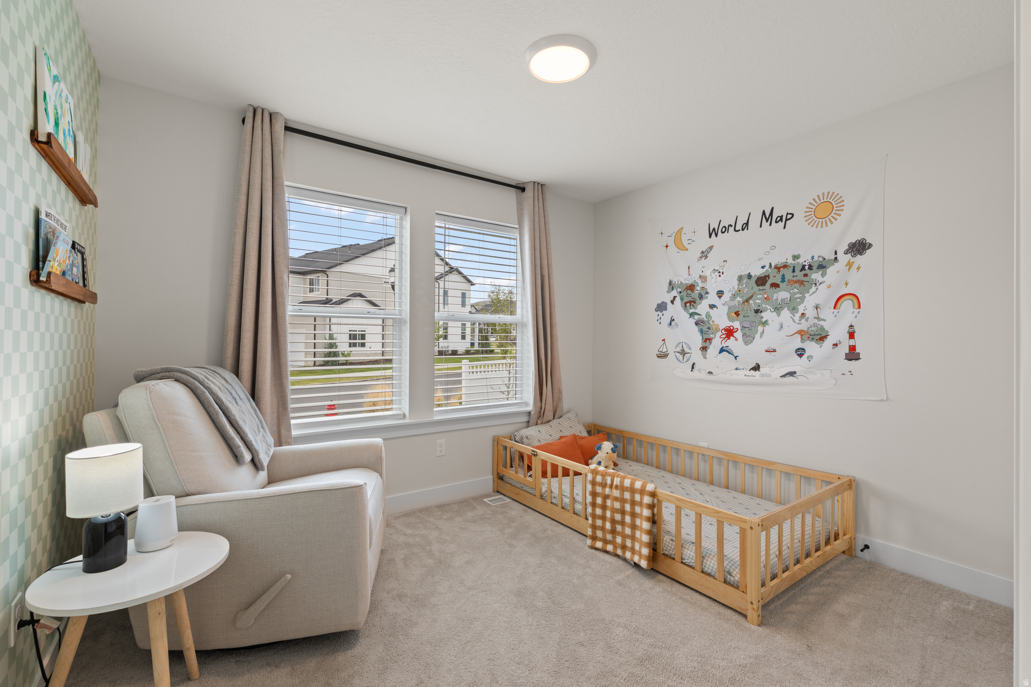 MOUNTAIN RIDGE - Residential