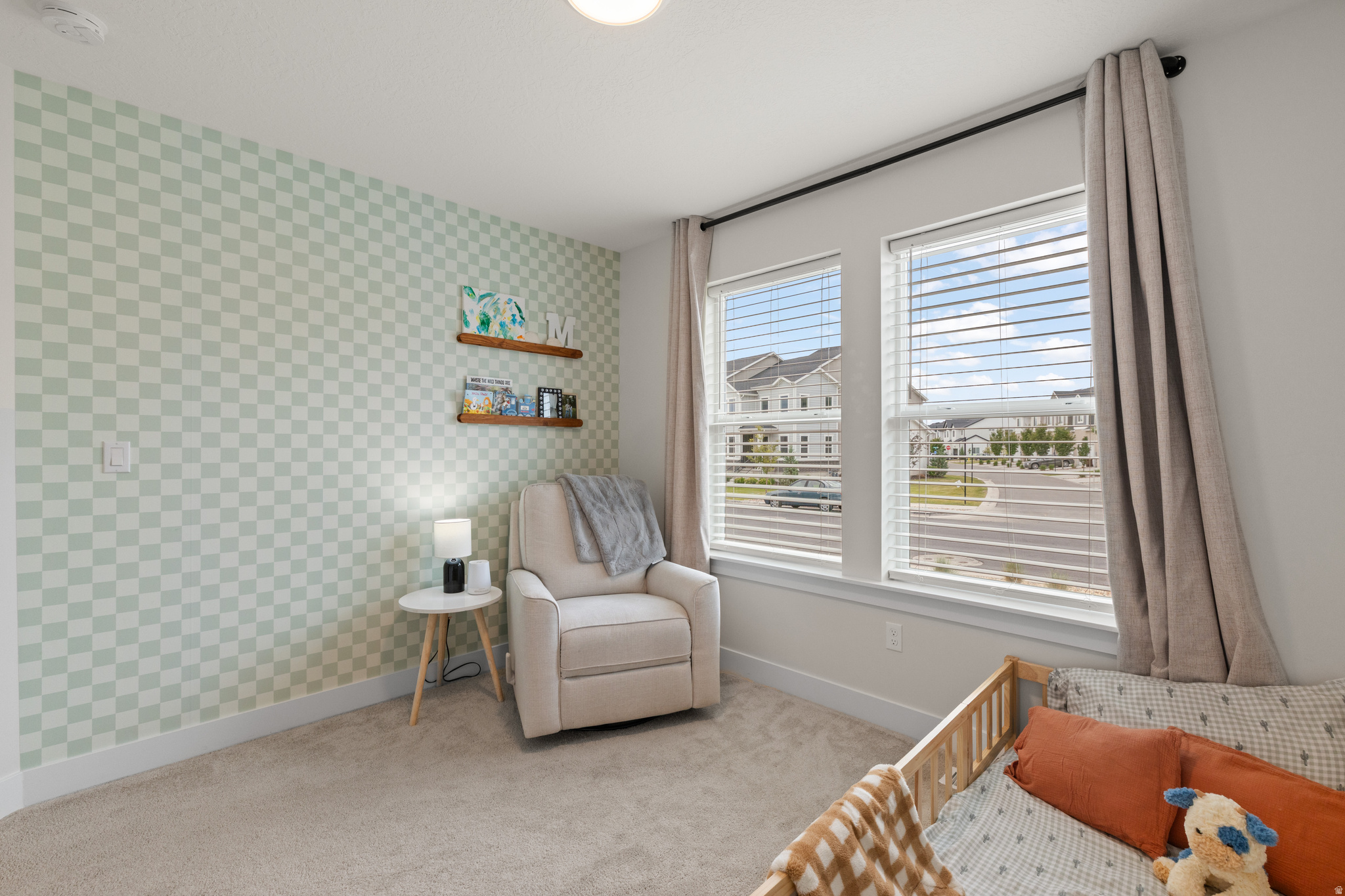 MOUNTAIN RIDGE - Residential