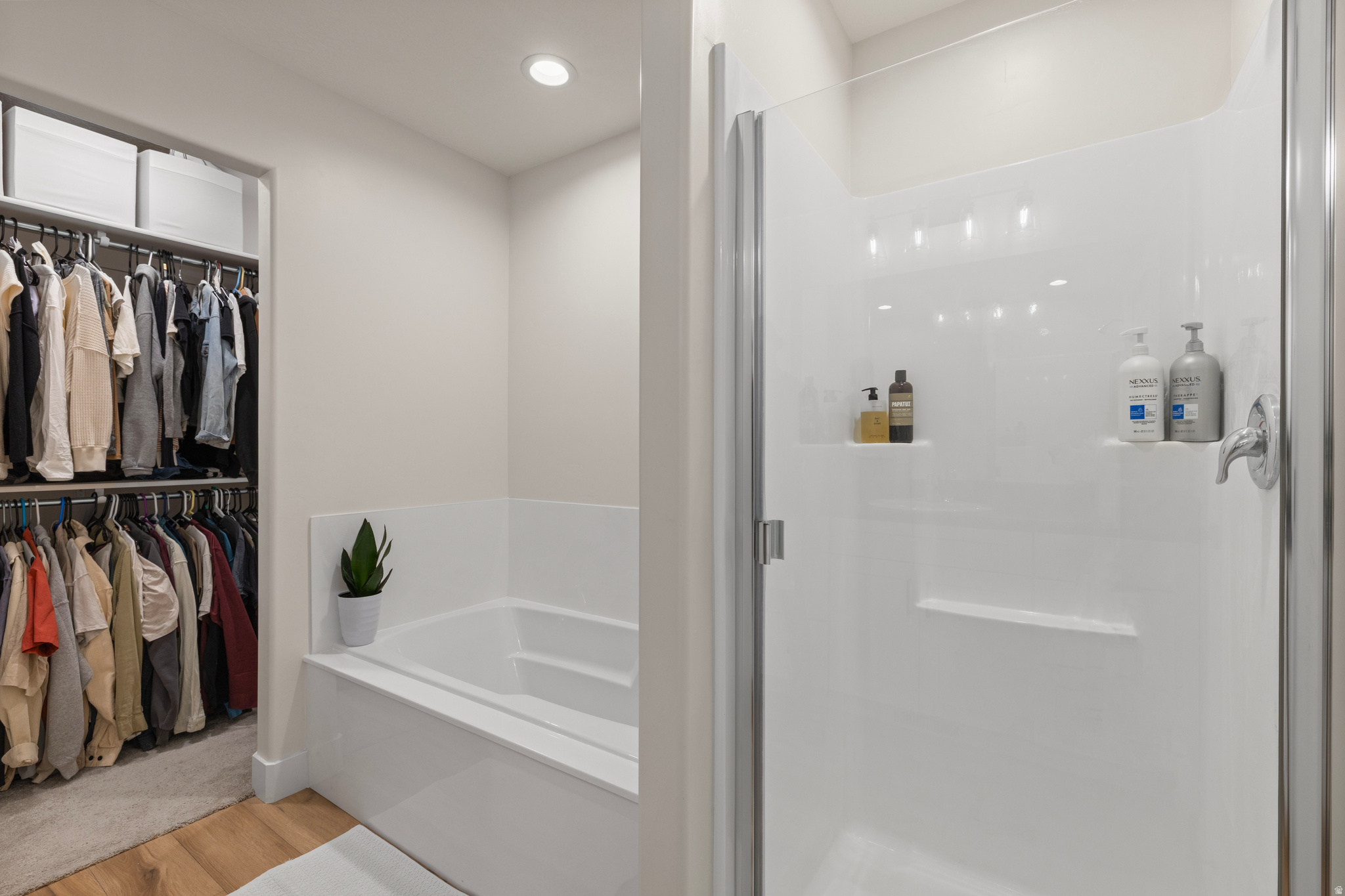 MOUNTAIN RIDGE - Residential