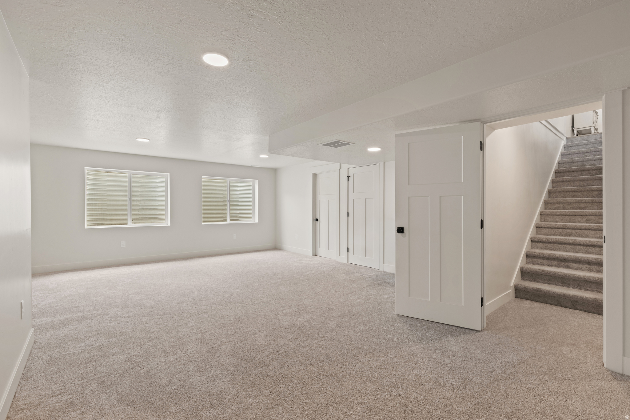 MOUNTAIN RIDGE - Residential