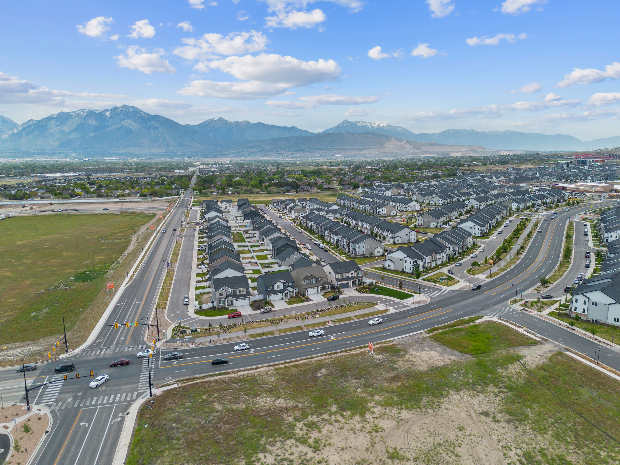 MOUNTAIN RIDGE - Residential