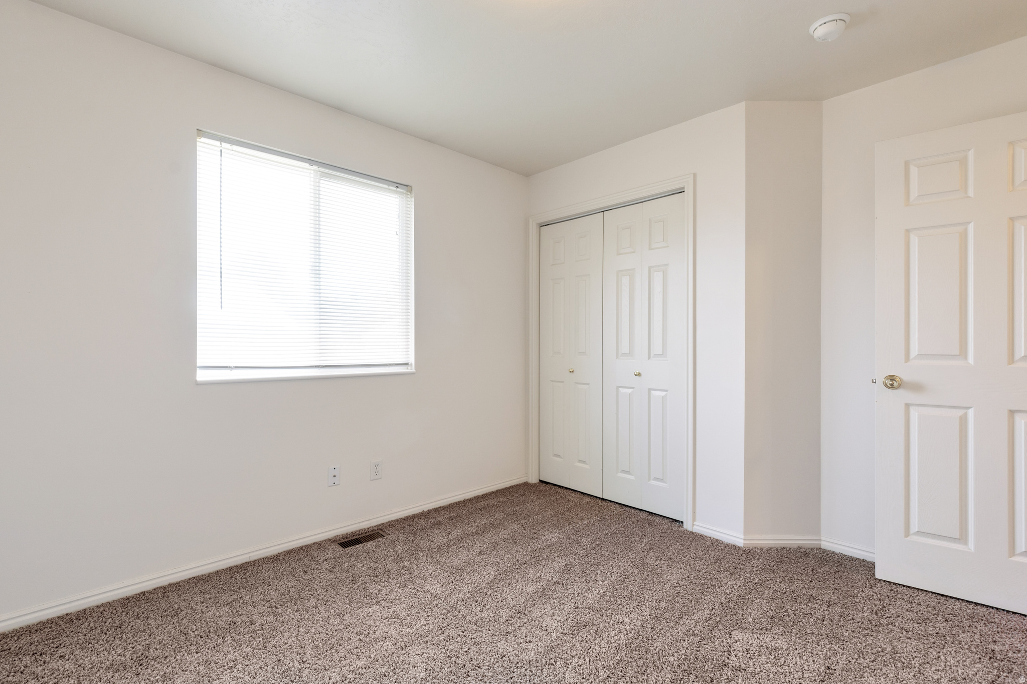 LLOYD - Residential Income