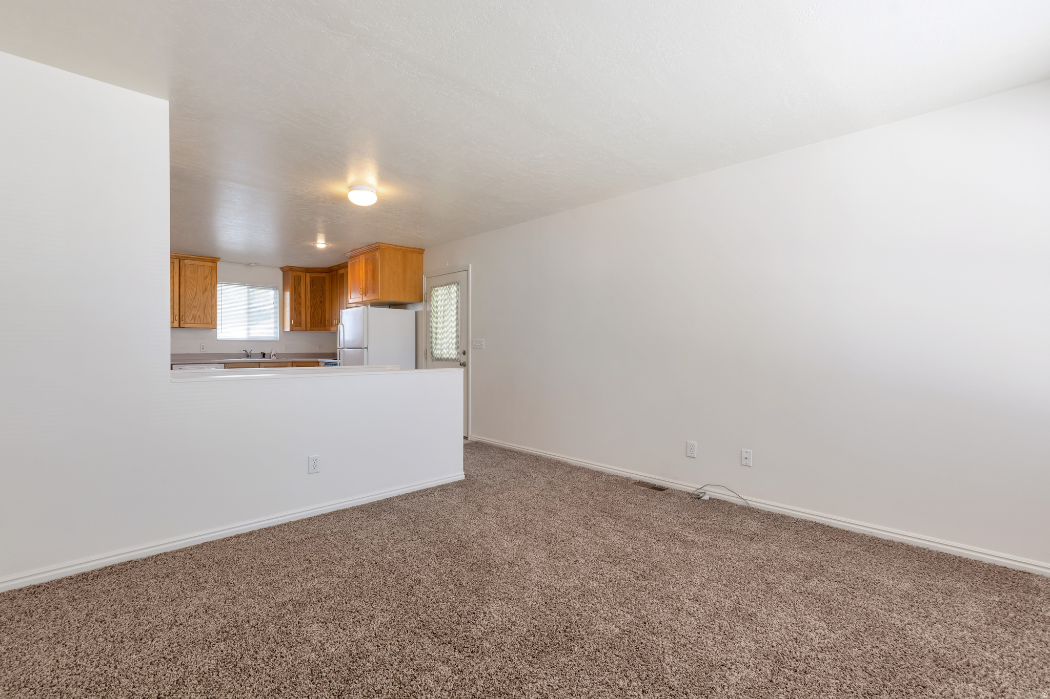 LLOYD - Residential Income