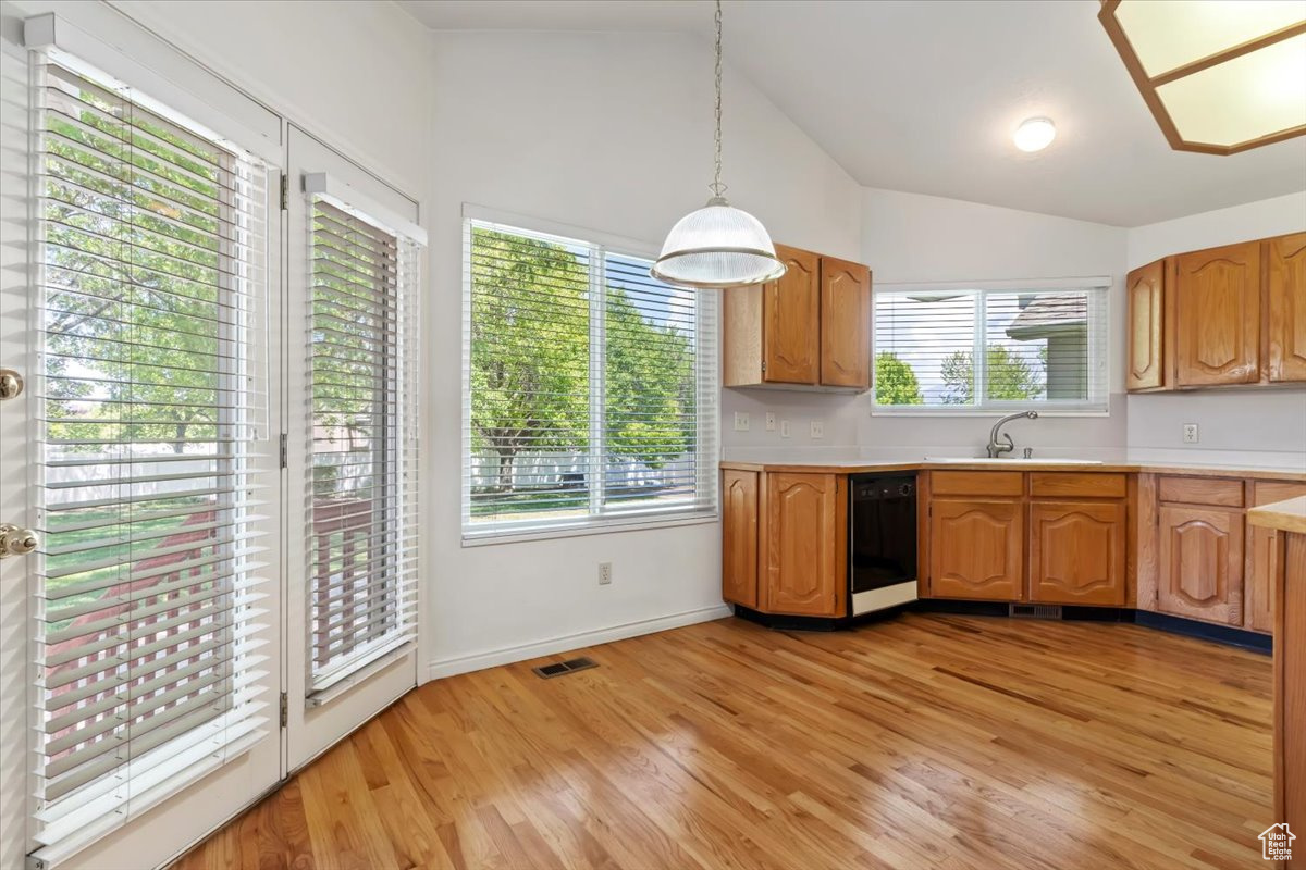 2804 W 9760, South Jordan, Utah image 12