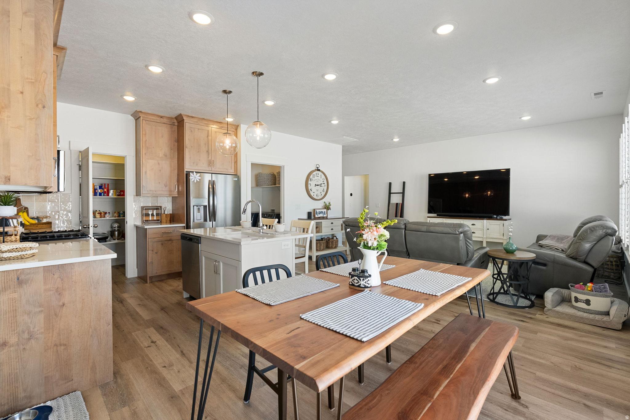 RIDGELINE PARK - Residential