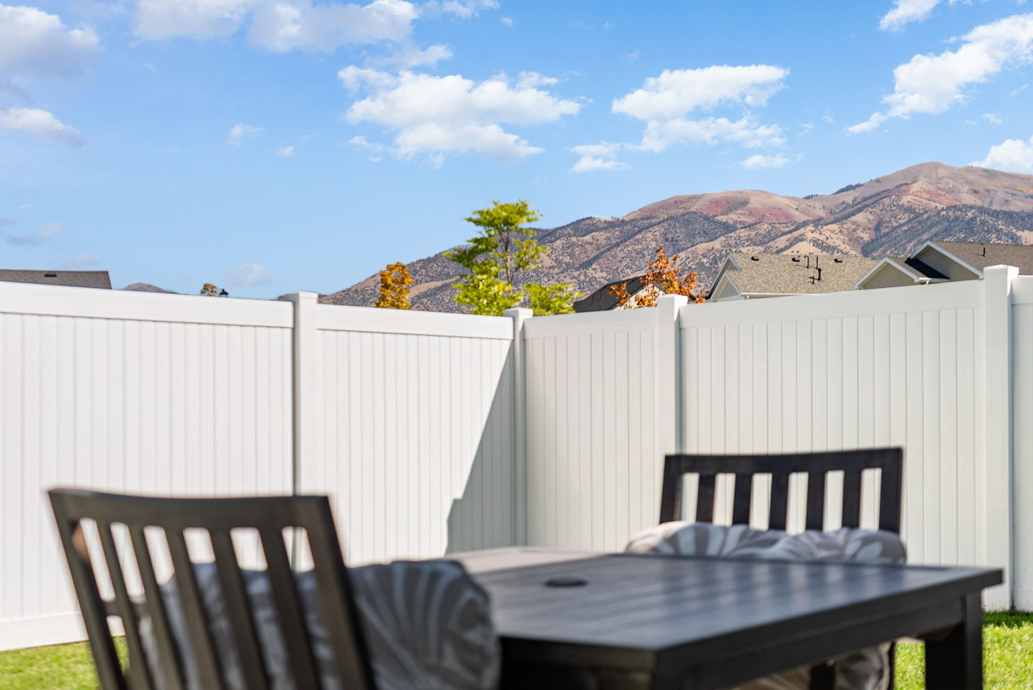 RIDGELINE PARK - Residential