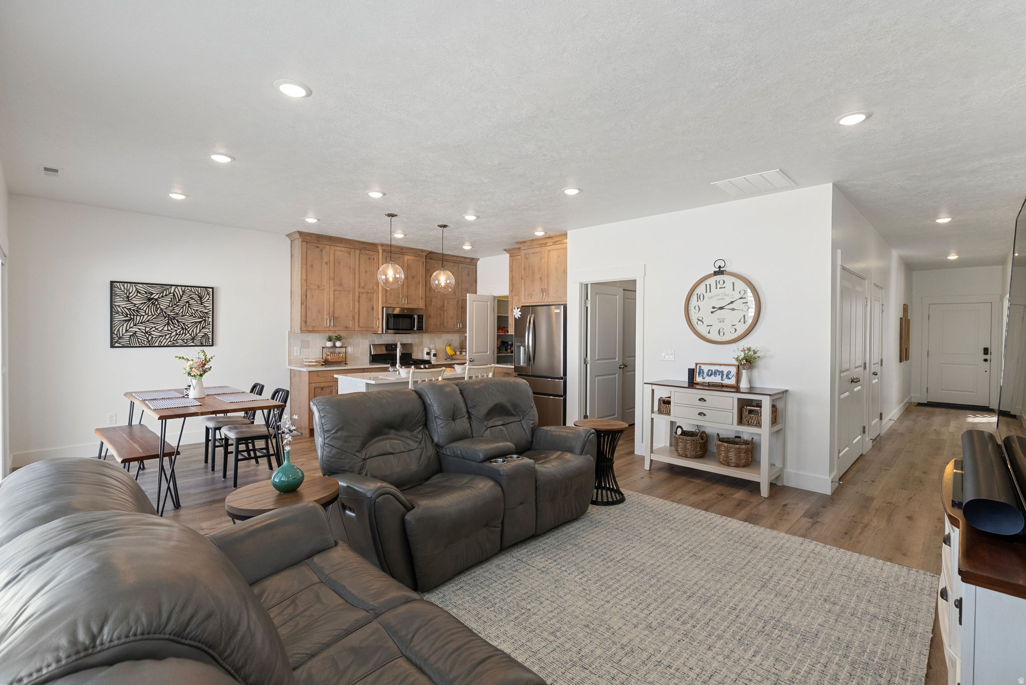 RIDGELINE PARK - Residential