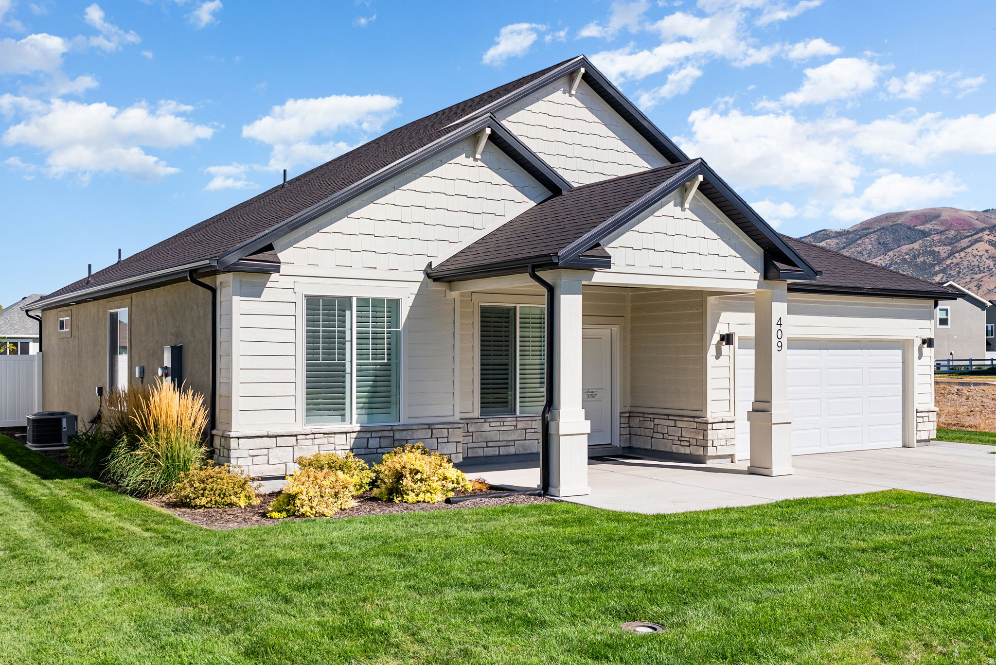 RIDGELINE PARK - Residential