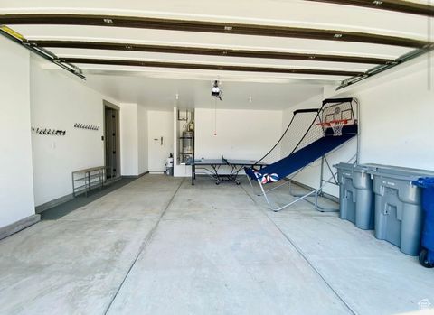 Tiny photo for 2323 E ESCONDIDO DR N, Washington, UT 84780 (MLS # 2113723)