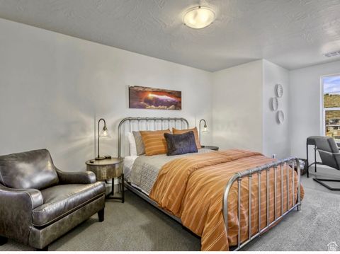 Tiny photo for 2323 E ESCONDIDO DR N, Washington, UT 84780 (MLS # 2113723)