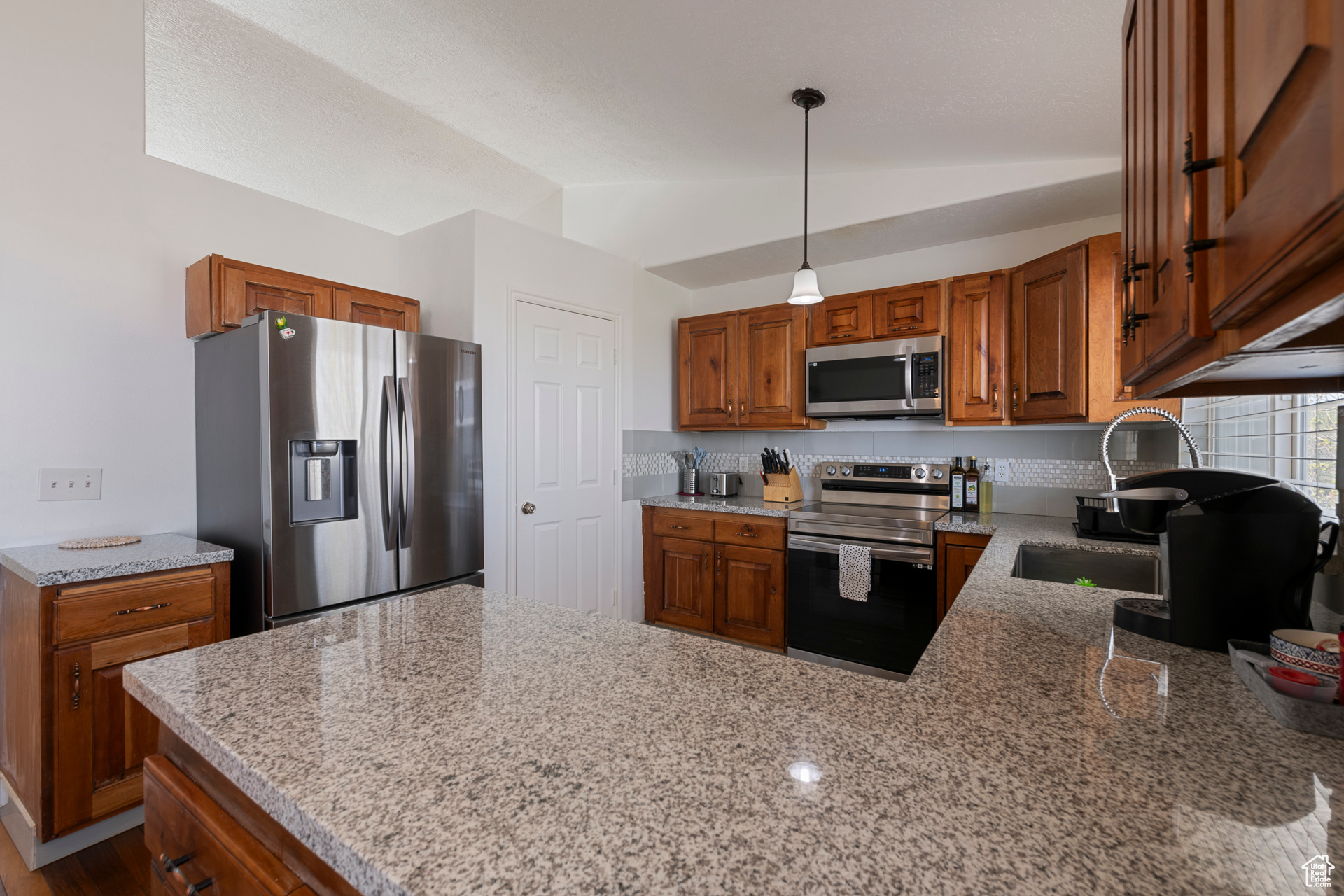 5923 S Ridge Flower Way, Salt Lake City, Utah image 4