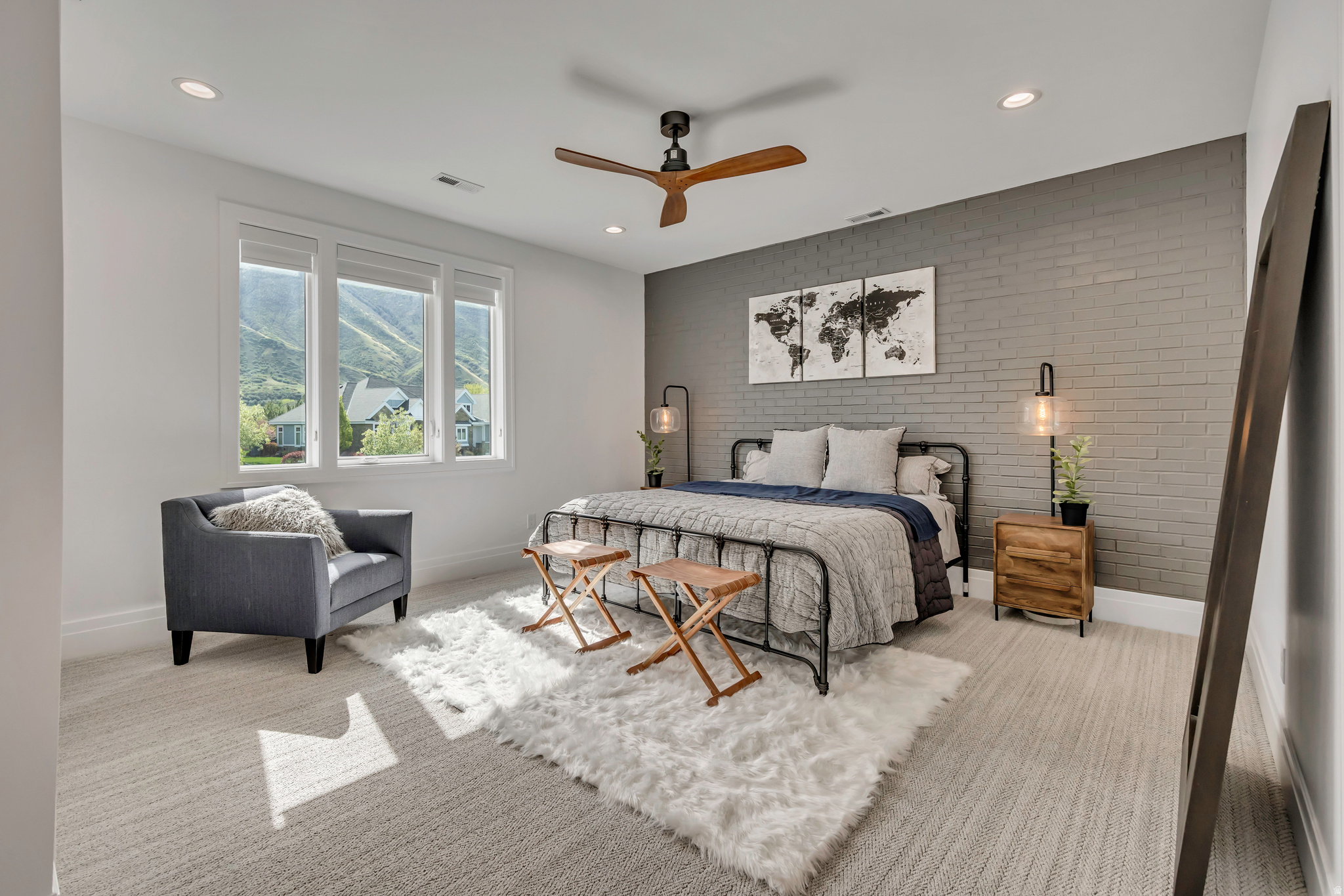 HILLCREST PHASE 1 - Residential