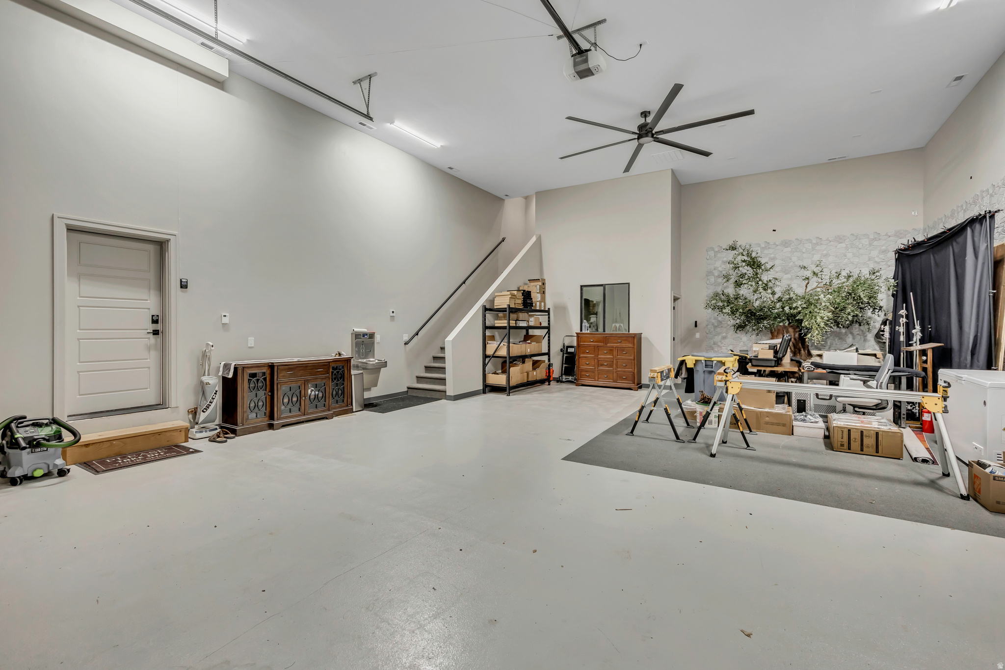 HILLCREST PHASE 1 - Residential