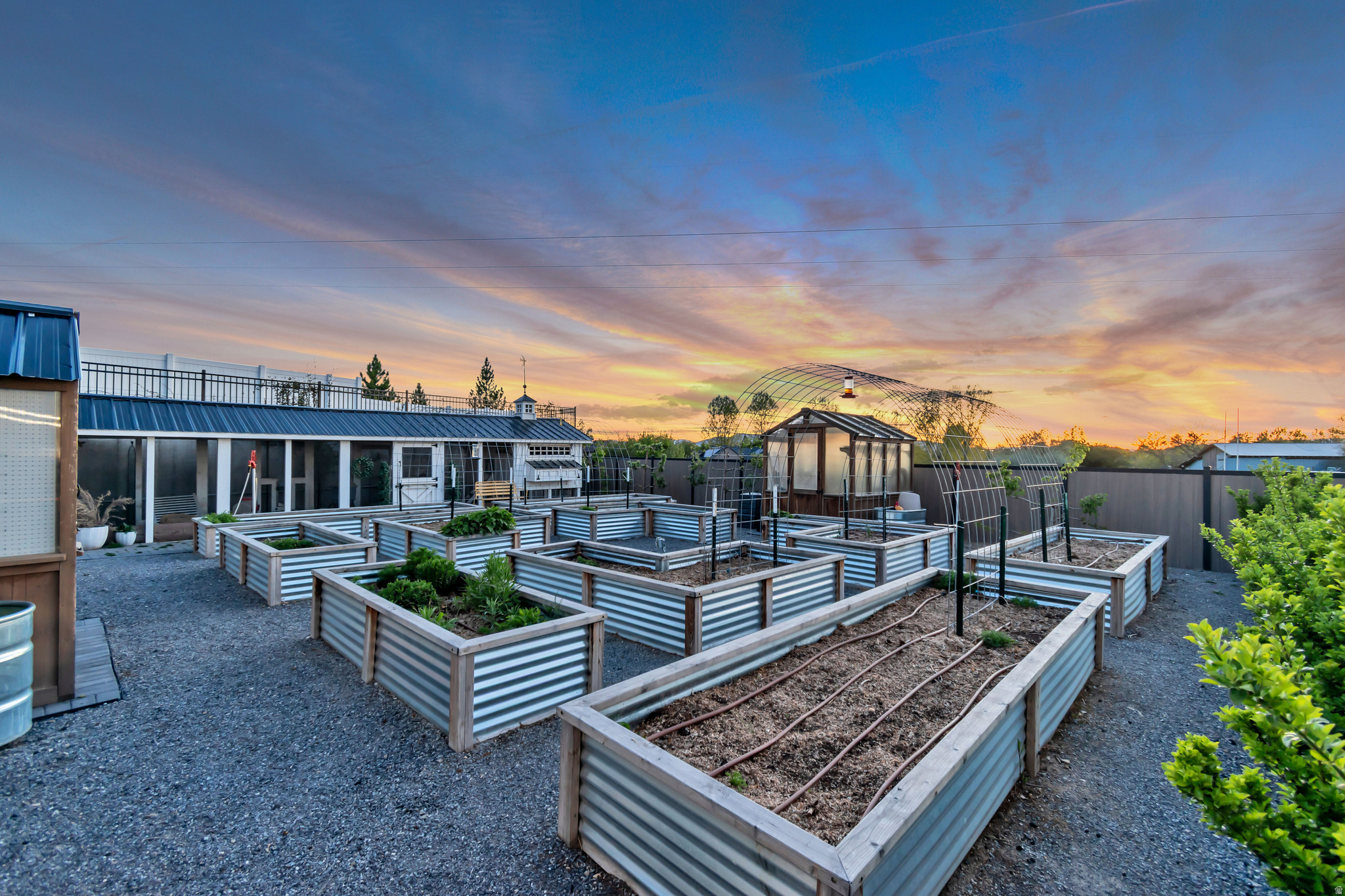 HILLCREST PHASE 1 - Residential