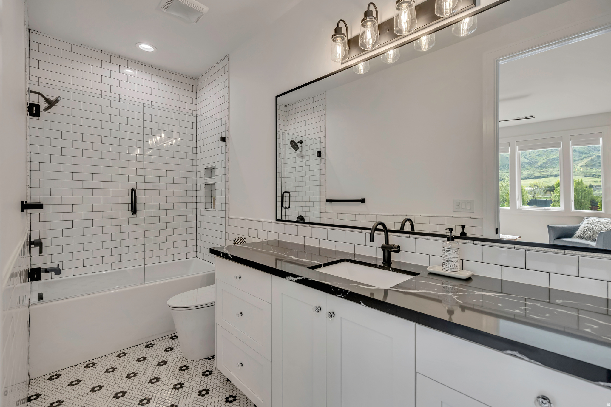 HILLCREST PHASE 1 - Residential