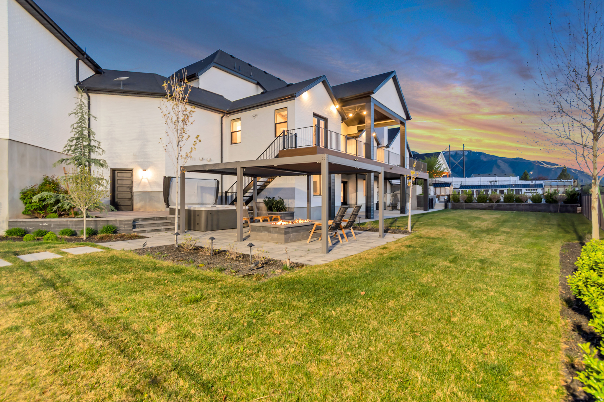 HILLCREST PHASE 1 - Residential