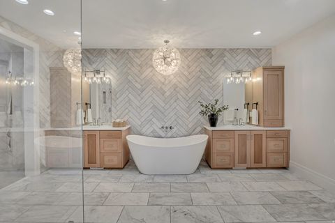 Tiny photo for 1720 S HILLCREST CIR W, Mapleton, UT 84664 (MLS # 2151363)