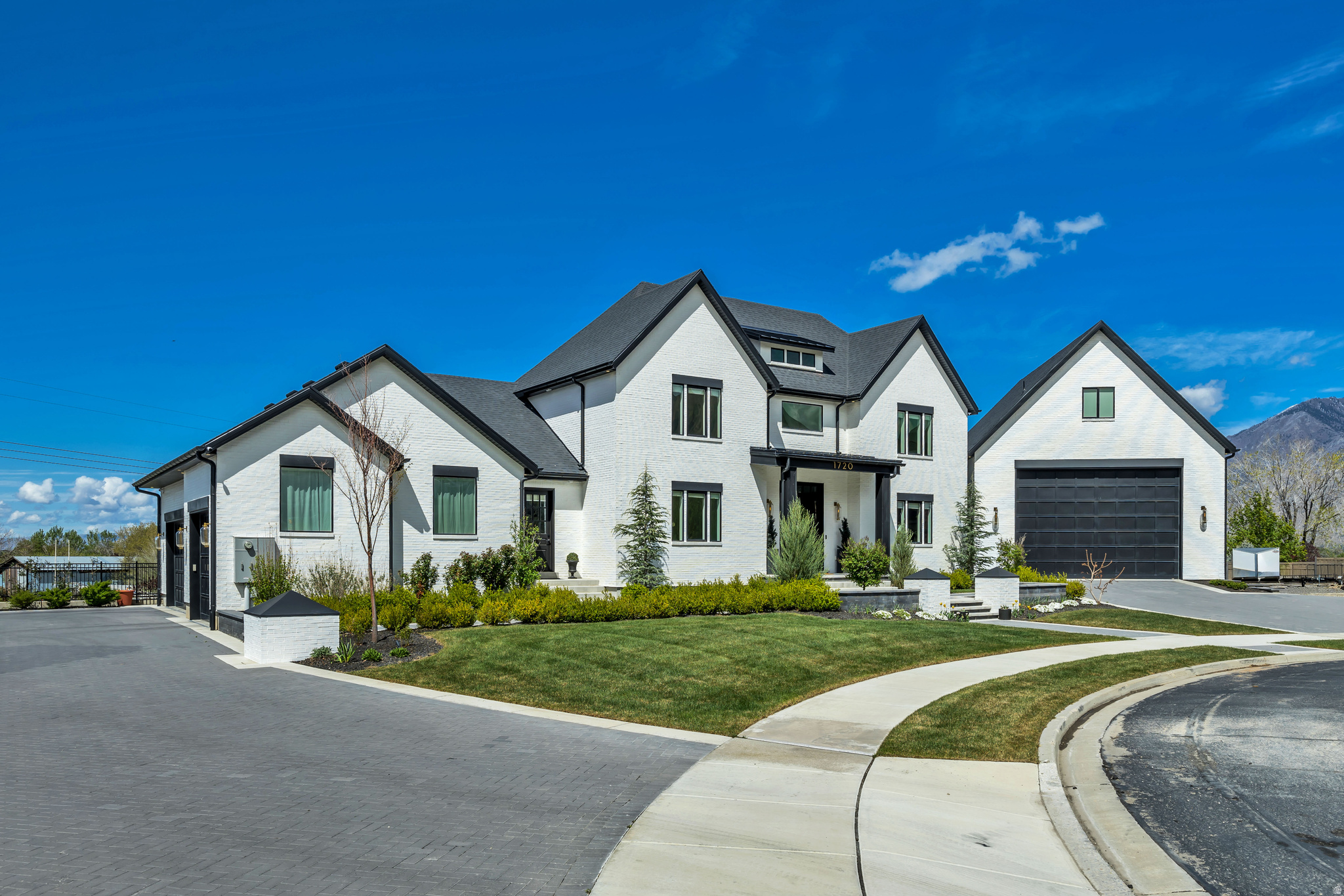 HILLCREST PHASE 1 - Residential