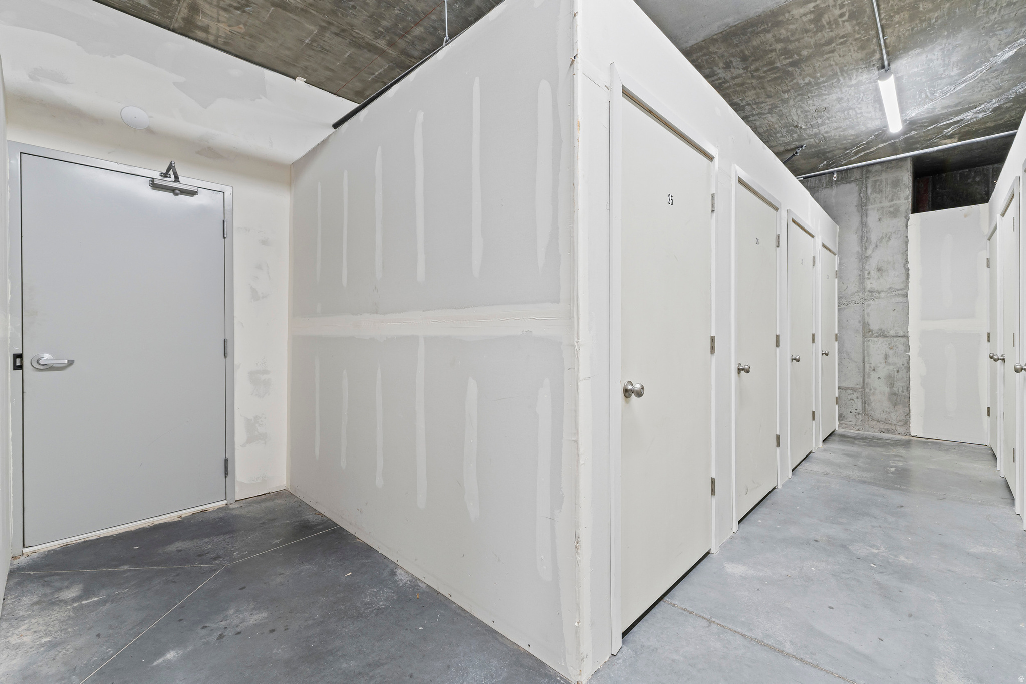 FALCON RIDGE - Residential