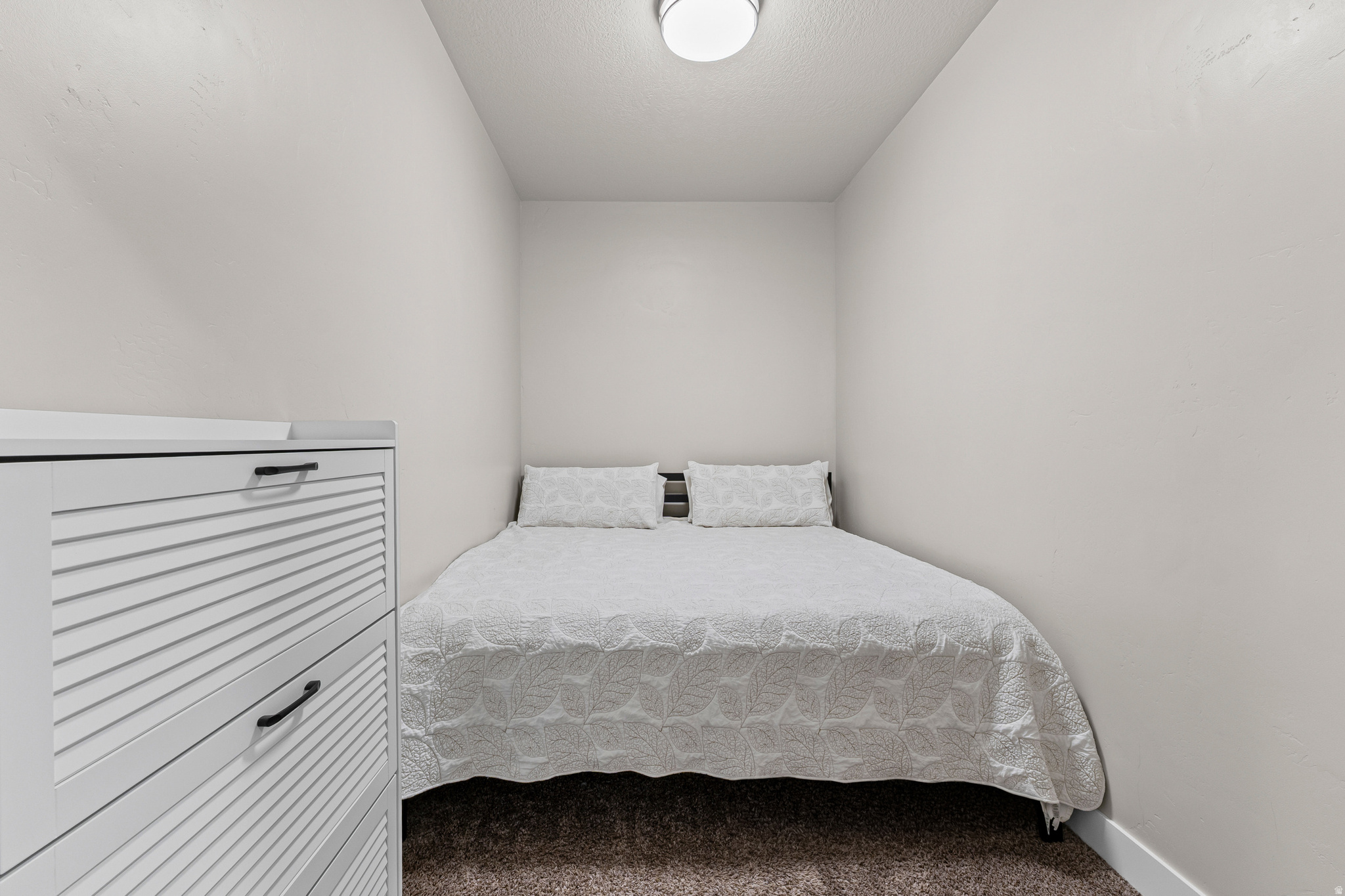 FALCON RIDGE - Residential