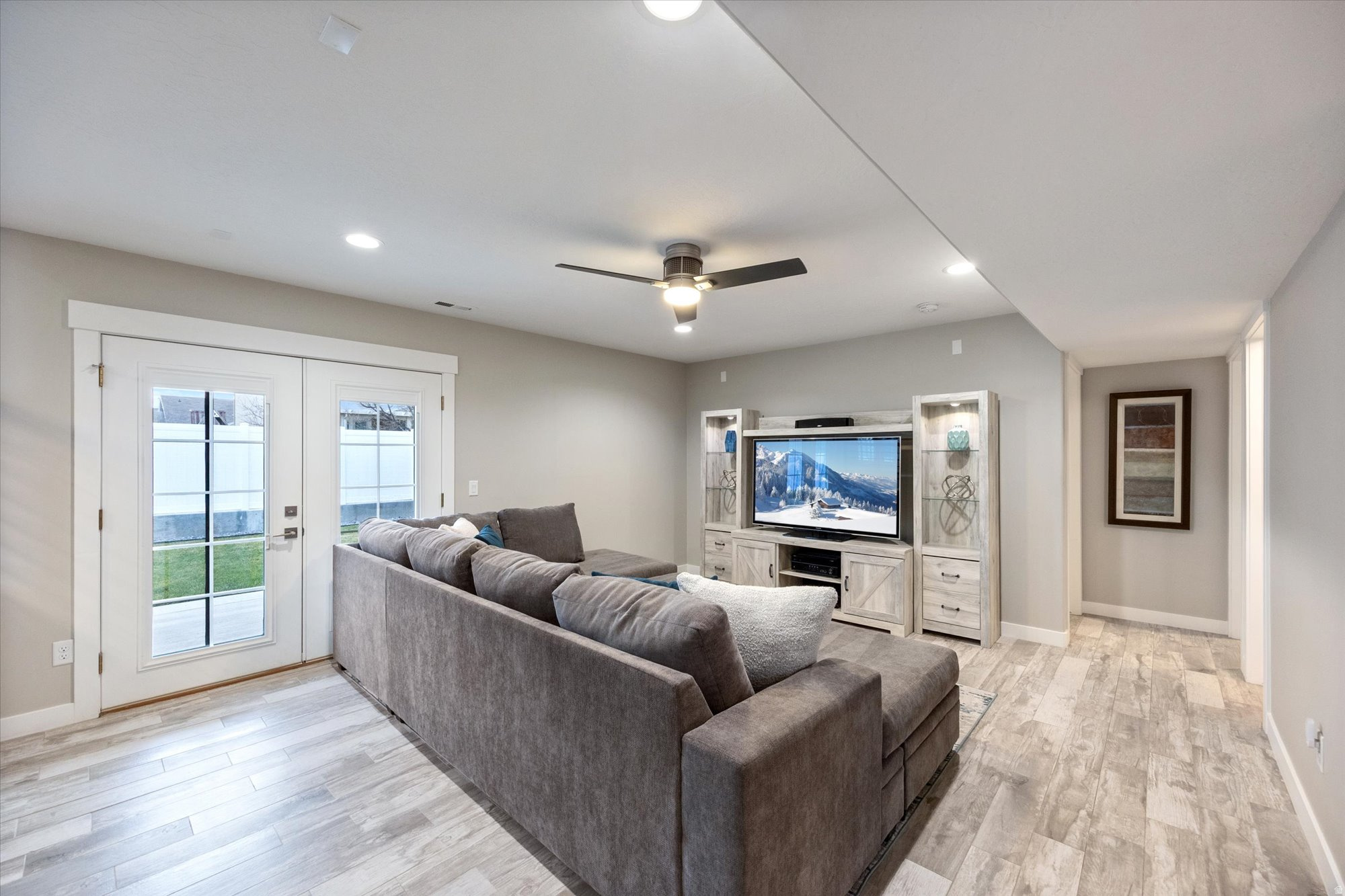 SUNCREST RIDGE #4 - Residential