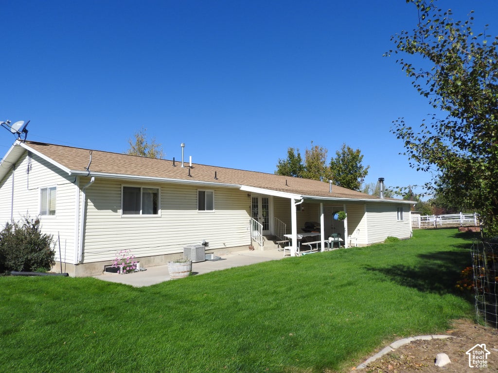Photo of 475 S 100 E, Spring City, UT 84662 (MLS # 2192778)