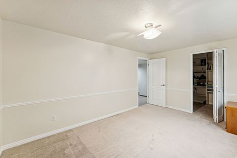 Tiny photo for 2382 SUMMERWOOD DR, Layton, UT 84040 (MLS # 2157166)