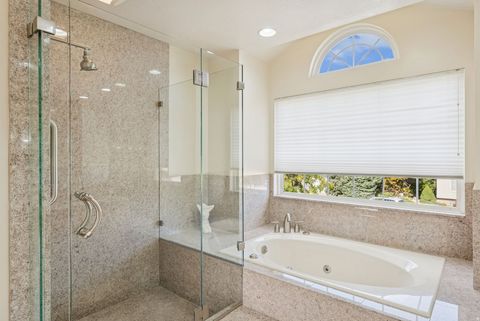 Tiny photo for 2382 SUMMERWOOD DR, Layton, UT 84040 (MLS # 2157166)