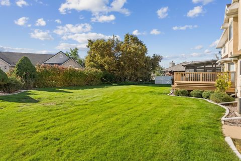 Tiny photo for 2382 SUMMERWOOD DR, Layton, UT 84040 (MLS # 2157166)