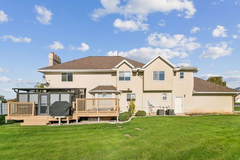 Tiny photo for 2382 SUMMERWOOD DR, Layton, UT 84040 (MLS # 2157166)